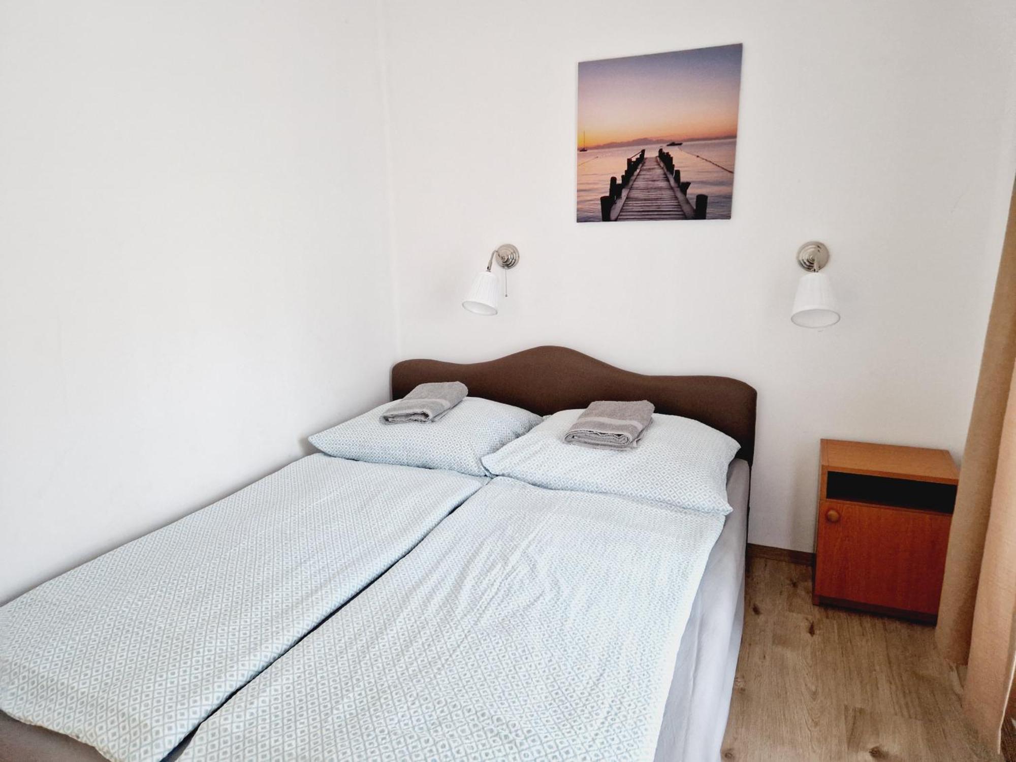 Balaton Apartman Fuered Balatonfüred Buitenkant foto